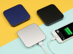    Esquire, 4000 mAh